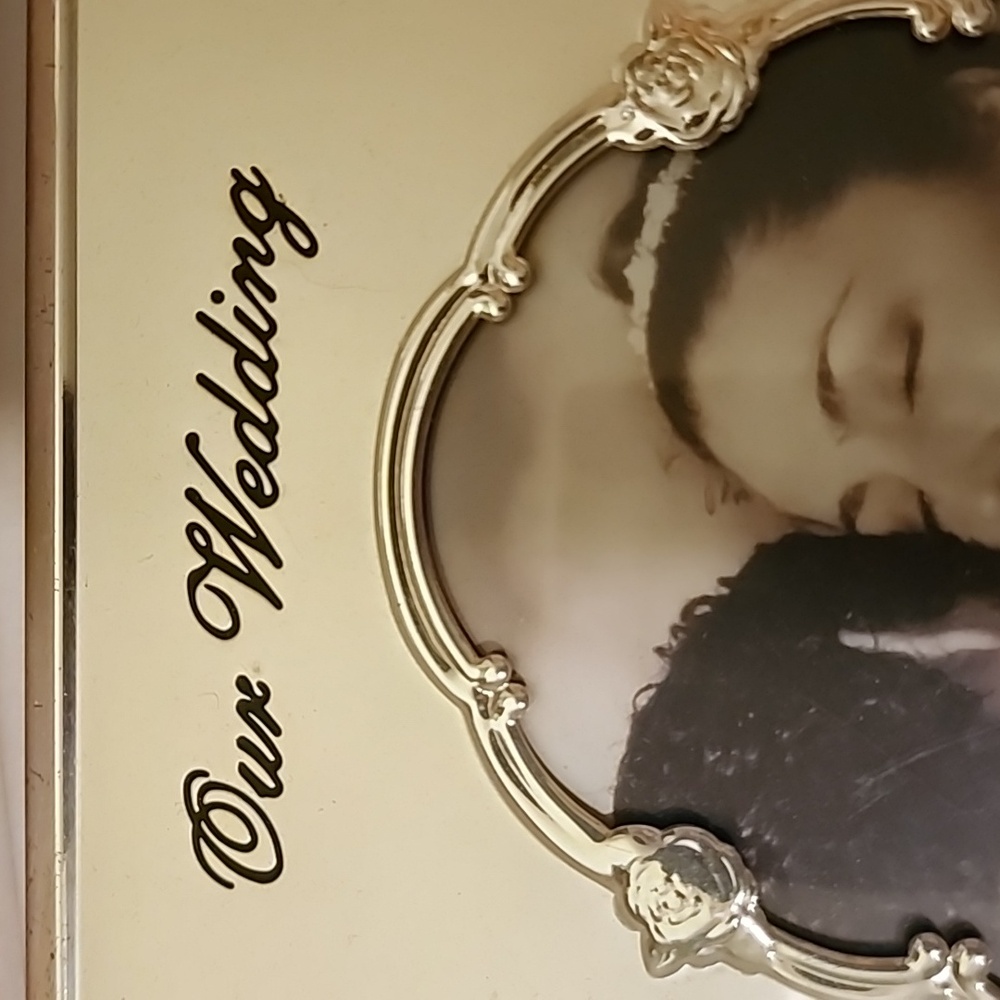 Wedding Frame - Picture 3 of 13